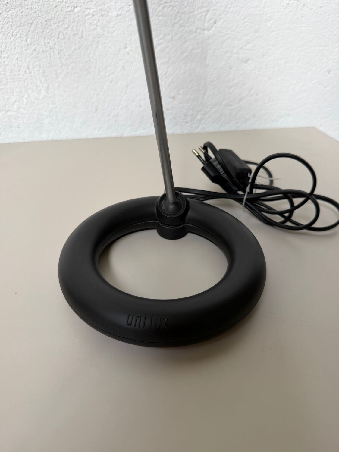 Unilux desk lamp reference 2030