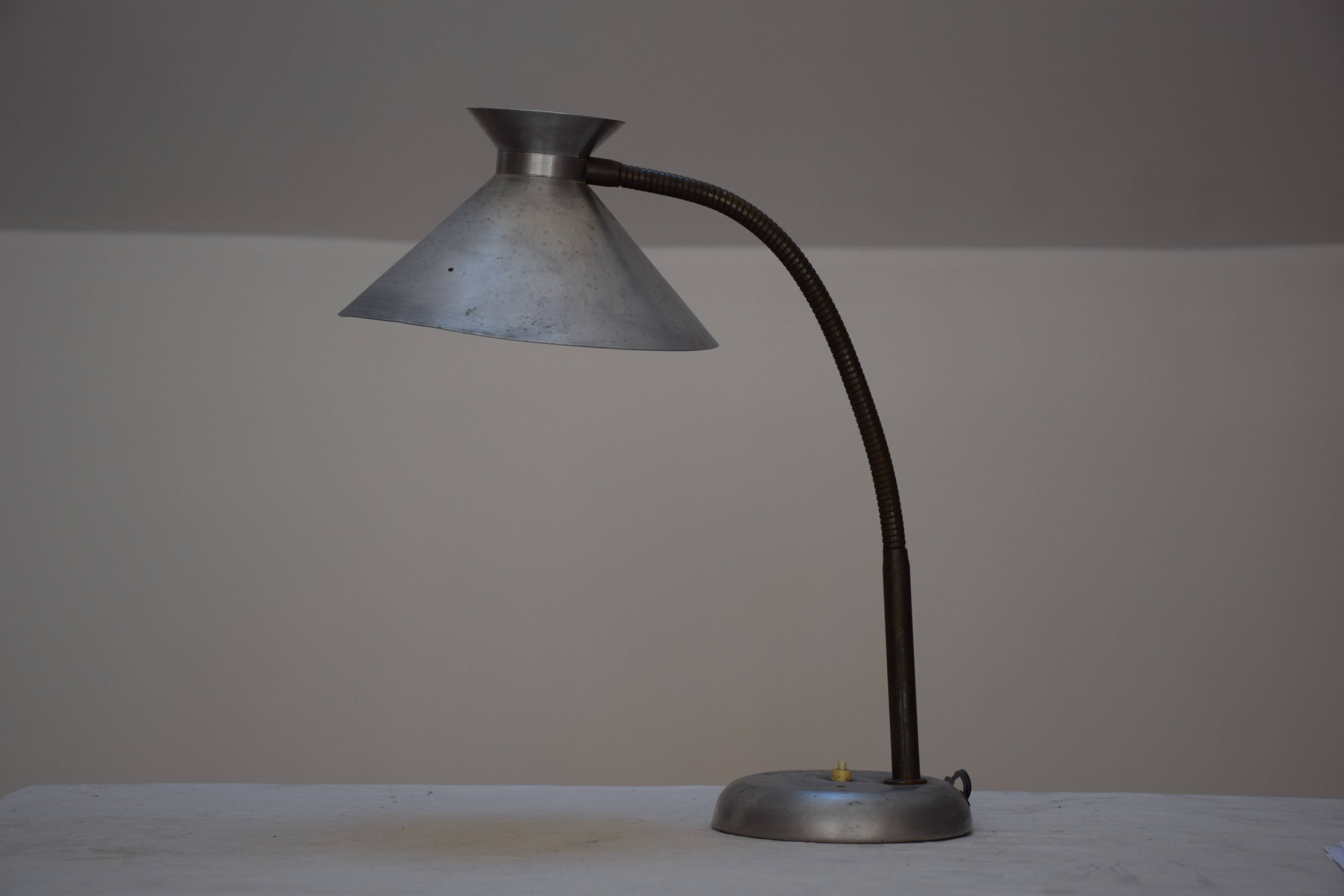 Industrial lamp