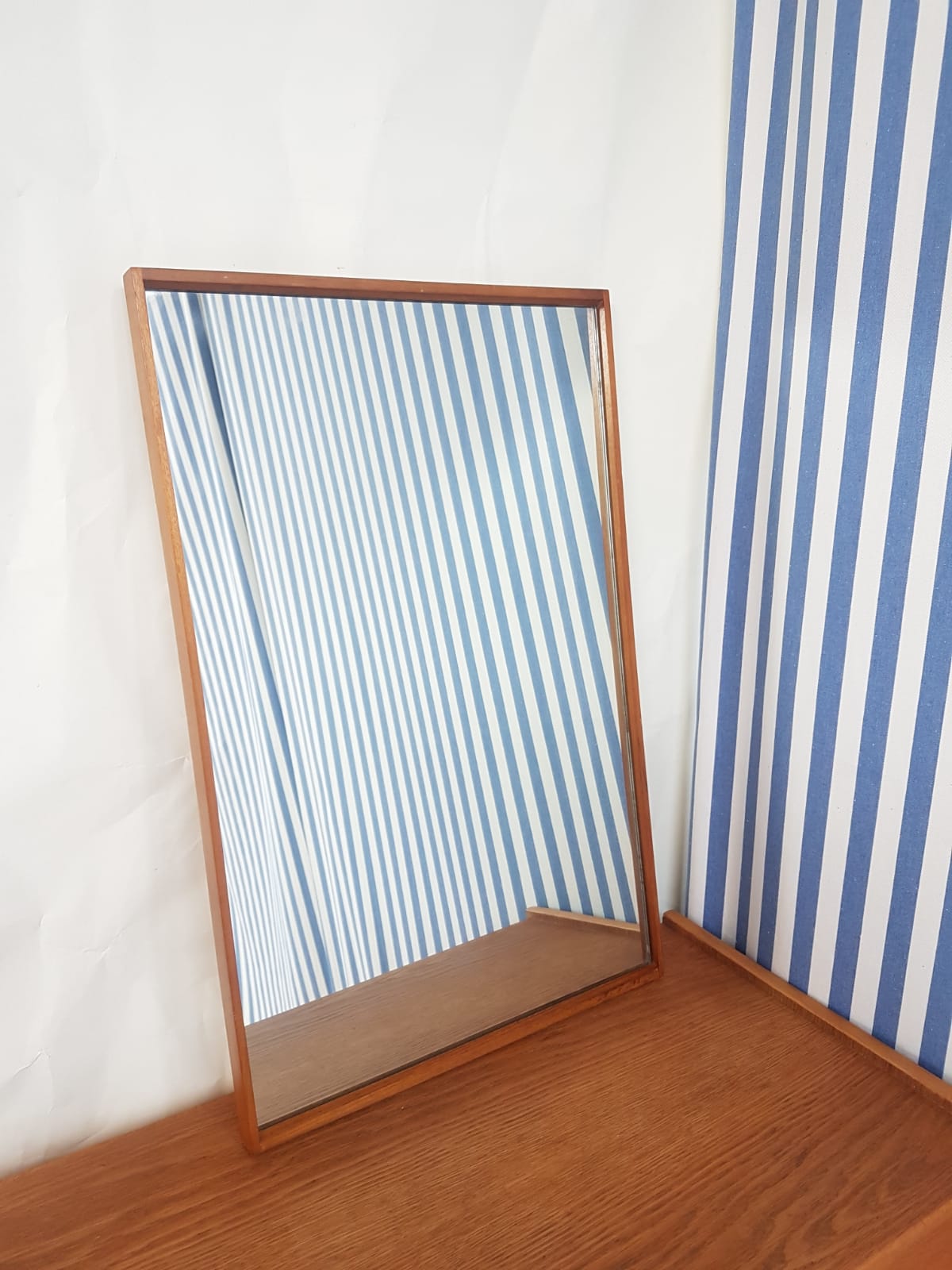 Miroir Alfred Cox danois retro 47,5x73,5cm
