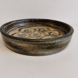 Dish in stoneware with  model 21936, by Jørgen Mogensen and manufactured by Royal Copenhagen