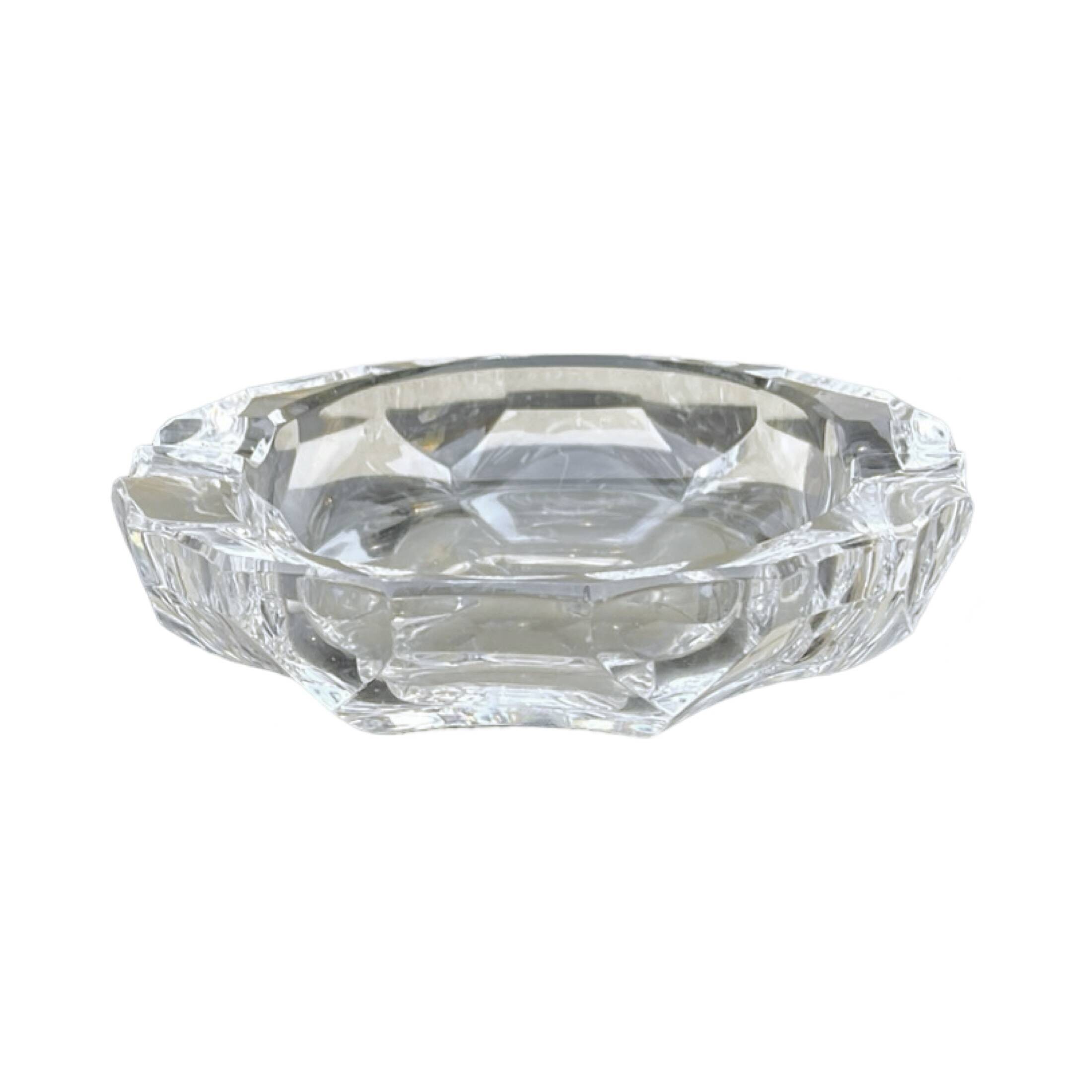 Jablonecke Sklarny crystal ashtray in Desna, Czechoslovakia, 1970s.