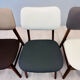 Six chaises de salle à manger