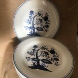 6 flat plates with blue English porcelain dessert