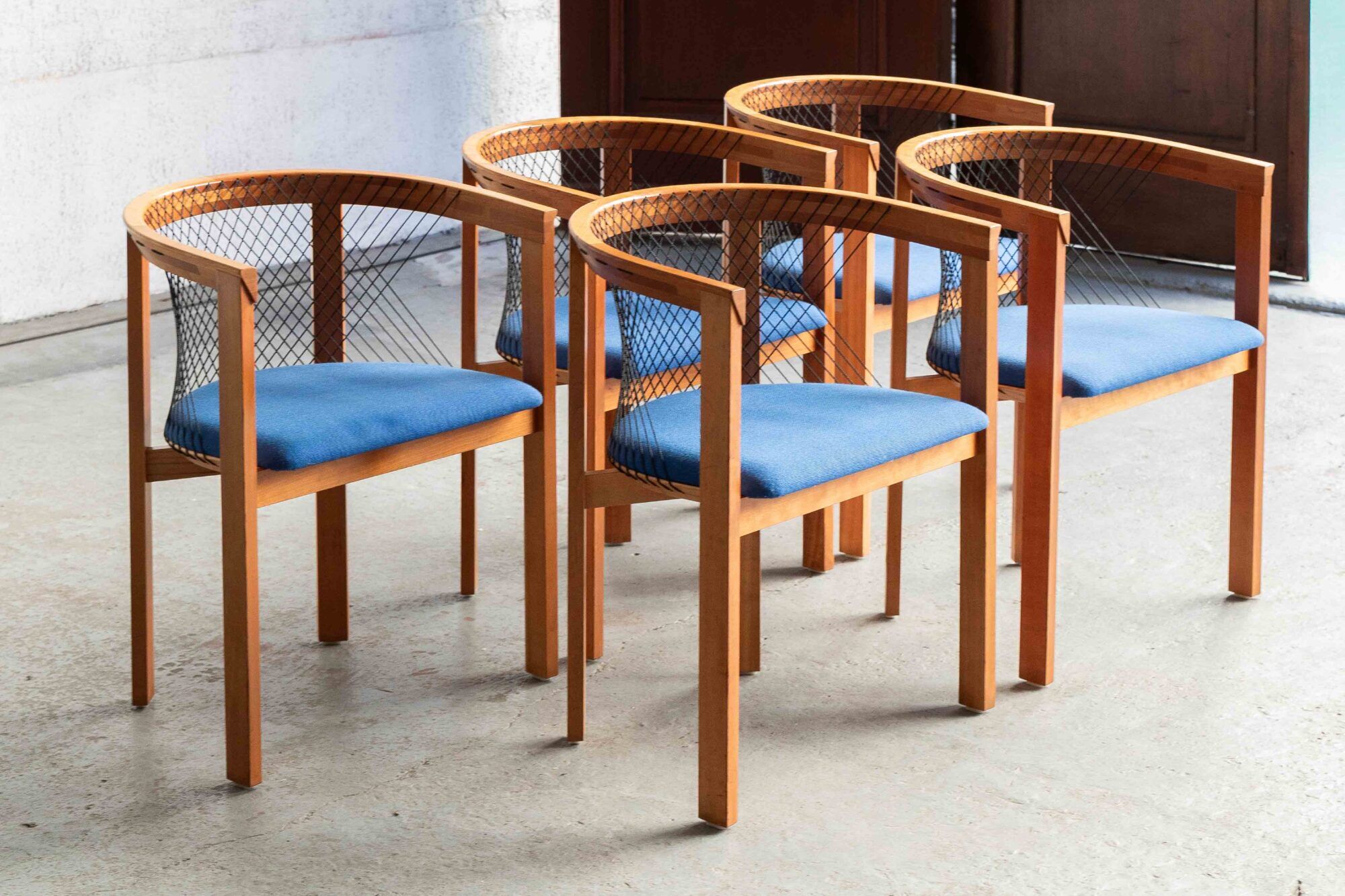 Ensemble de 5 chaises de salle à manger par Niels Jorgen Haugesen