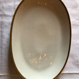 Fine porcelain table service