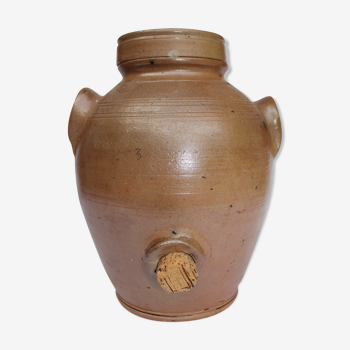 Old vinegar sandstone pot