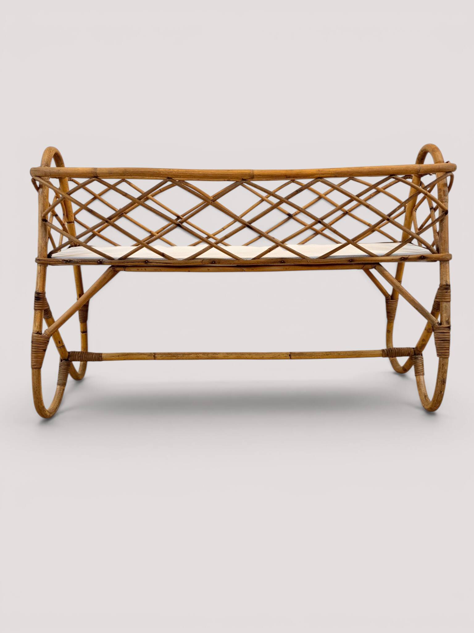 Vintage standing planter in rattan and bamboo – Riviera style, 1970s