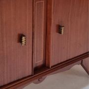 Buffet du milieu du siècle