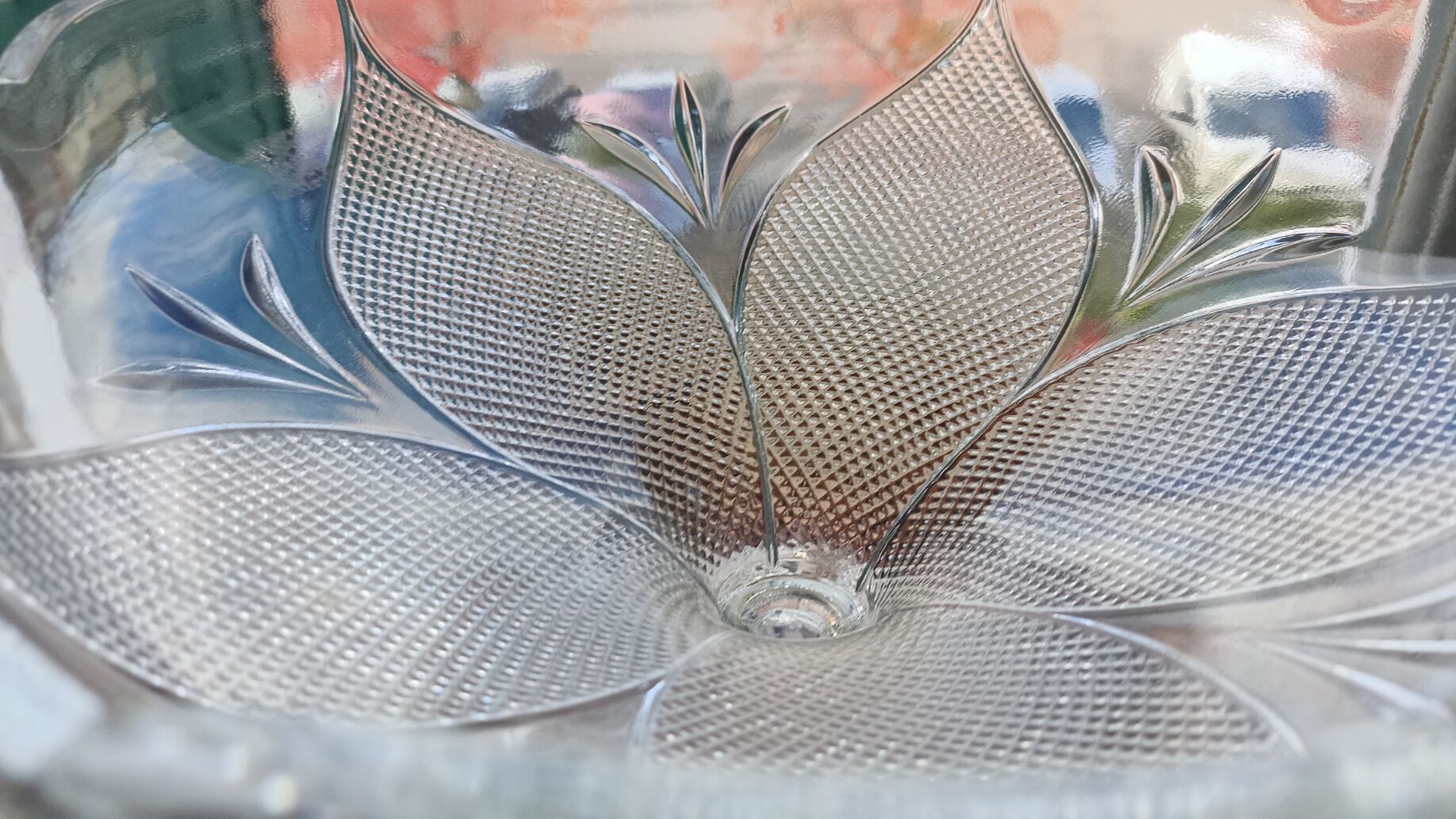 Crescendo glass stand cup from the 70s