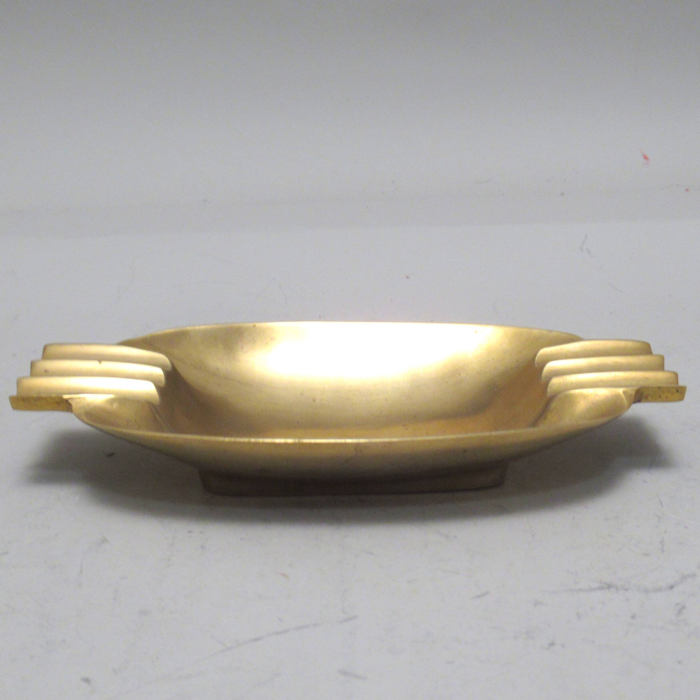 Cendrier art déco en bronze