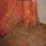 Gold metal vinyl holder and floor key