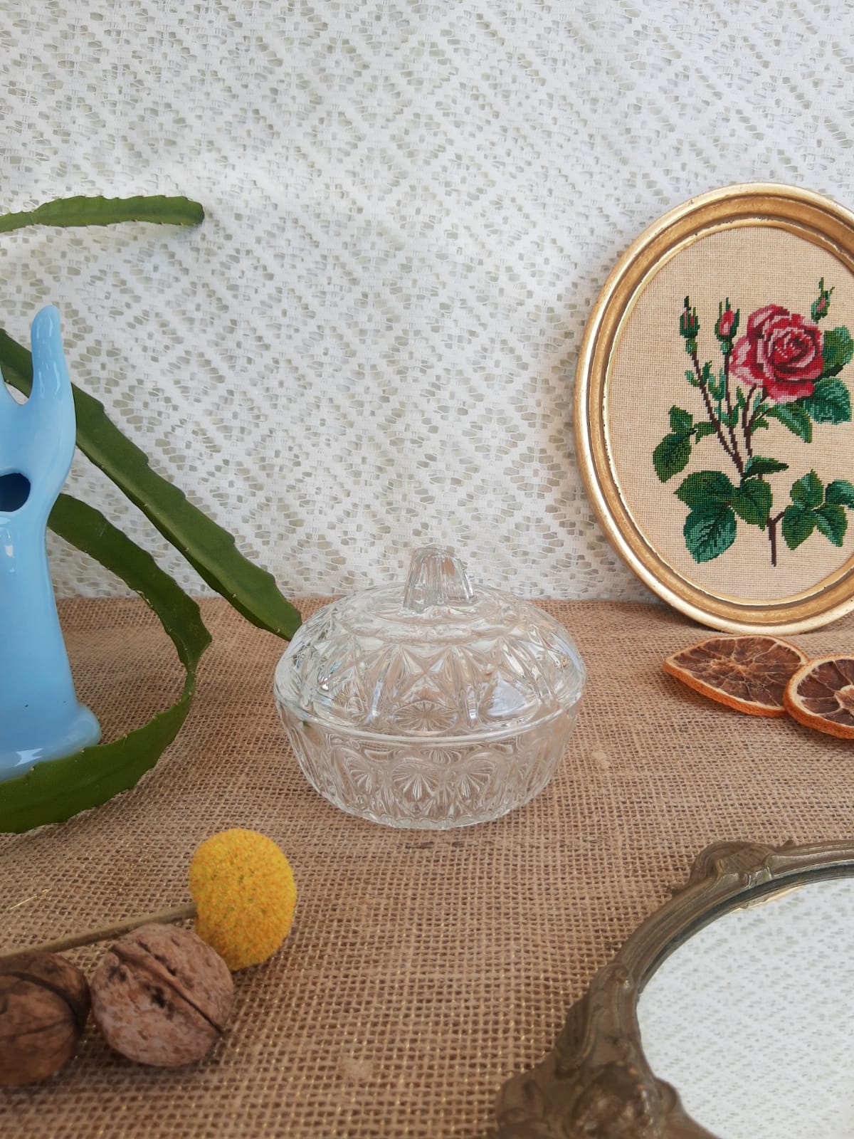 Small candy maker in chiseled glass reims France