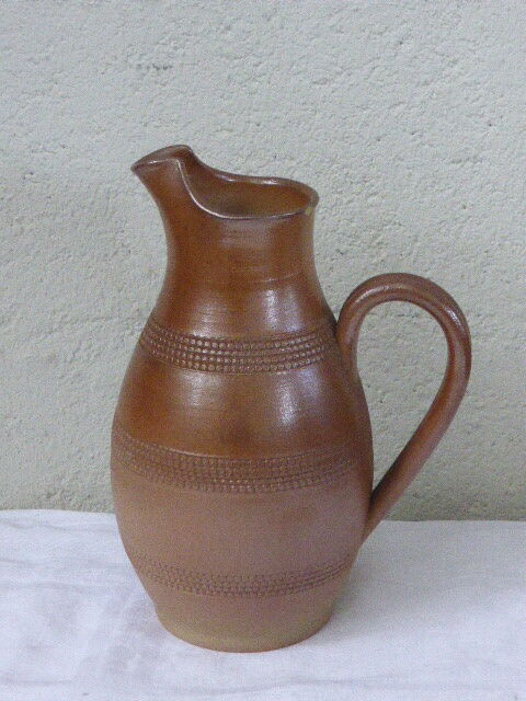 Sandstone pitcher
