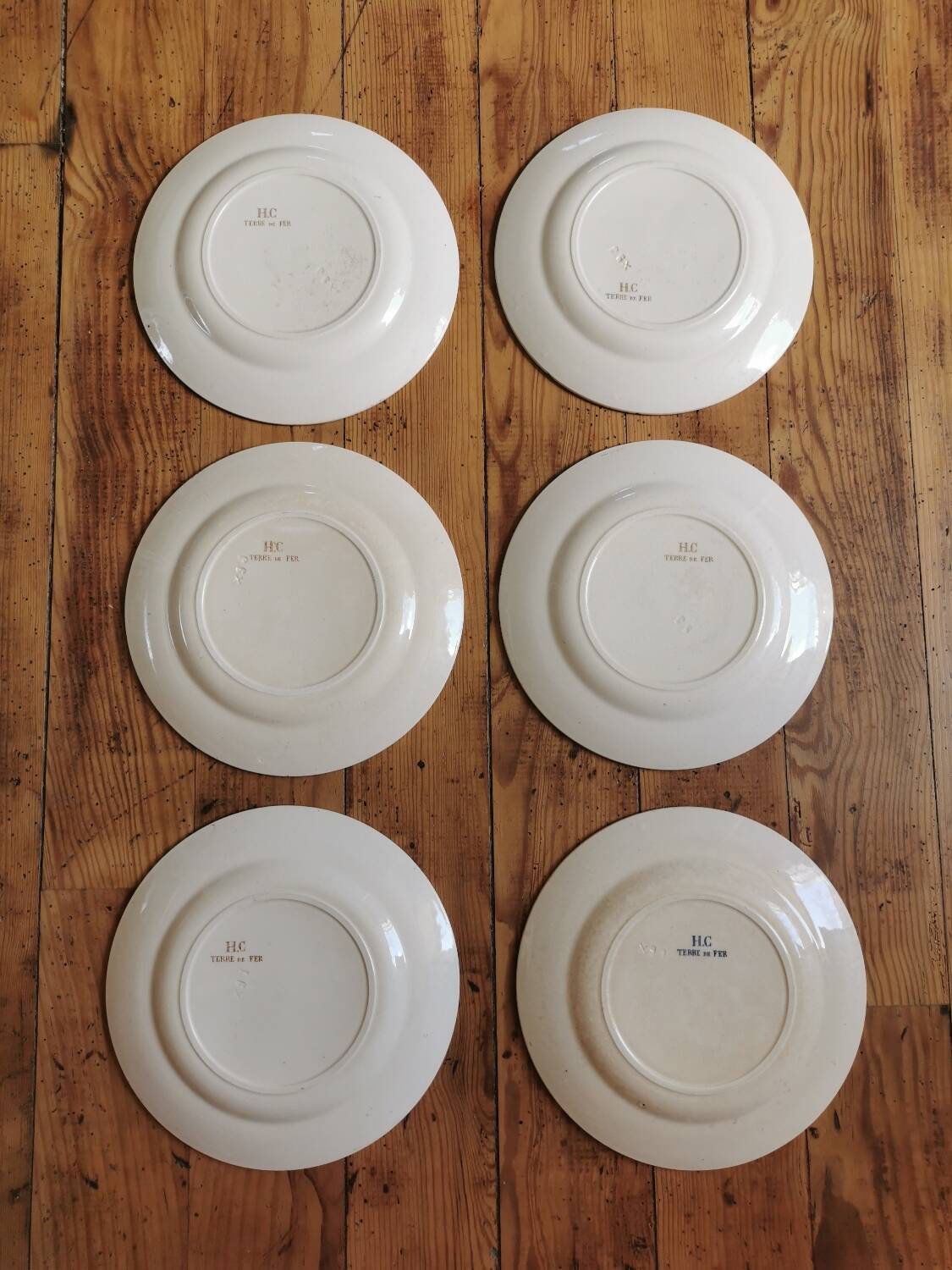Old HC dessert plates, iron earth