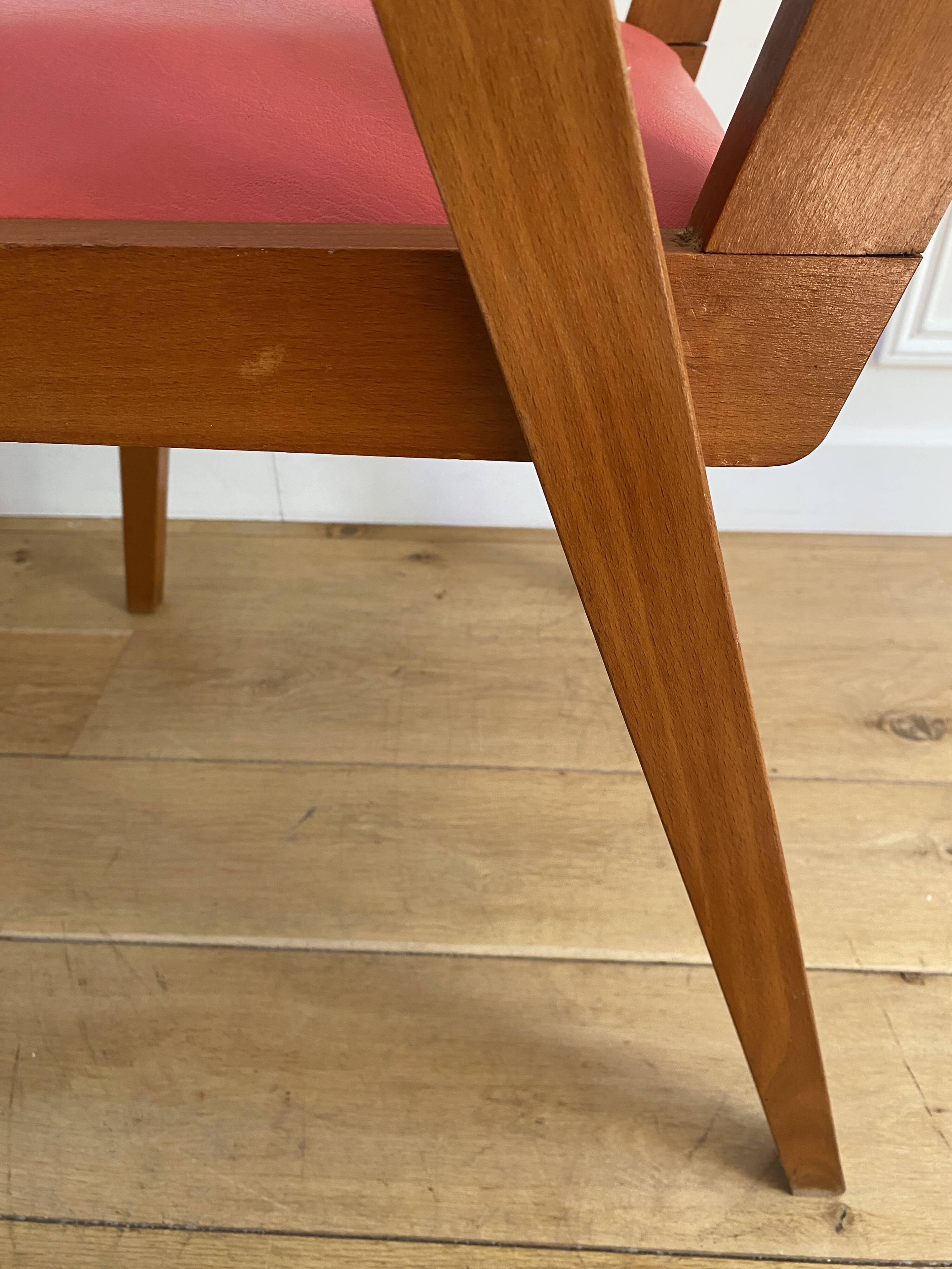 Vintage armchair from the 50s/60s – wood & red faux leather – Scandinavian style