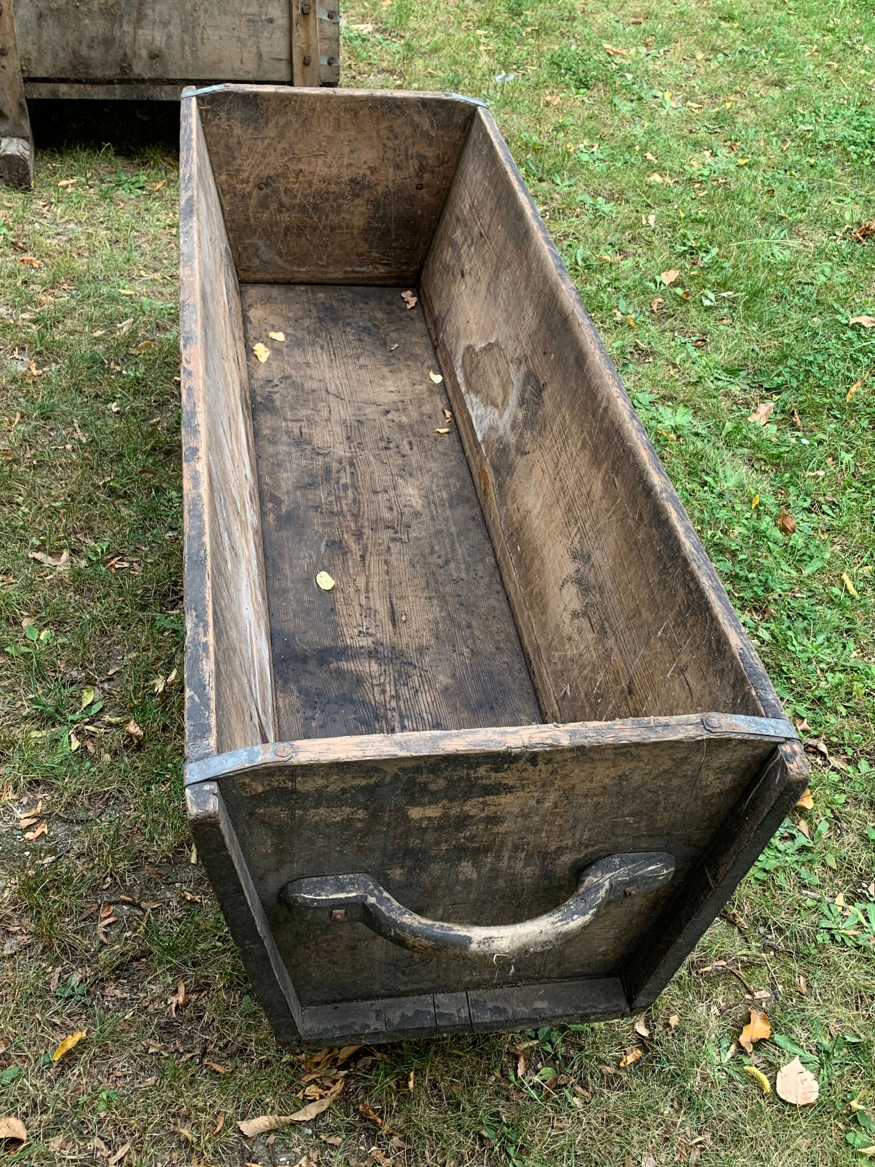 Manger chest