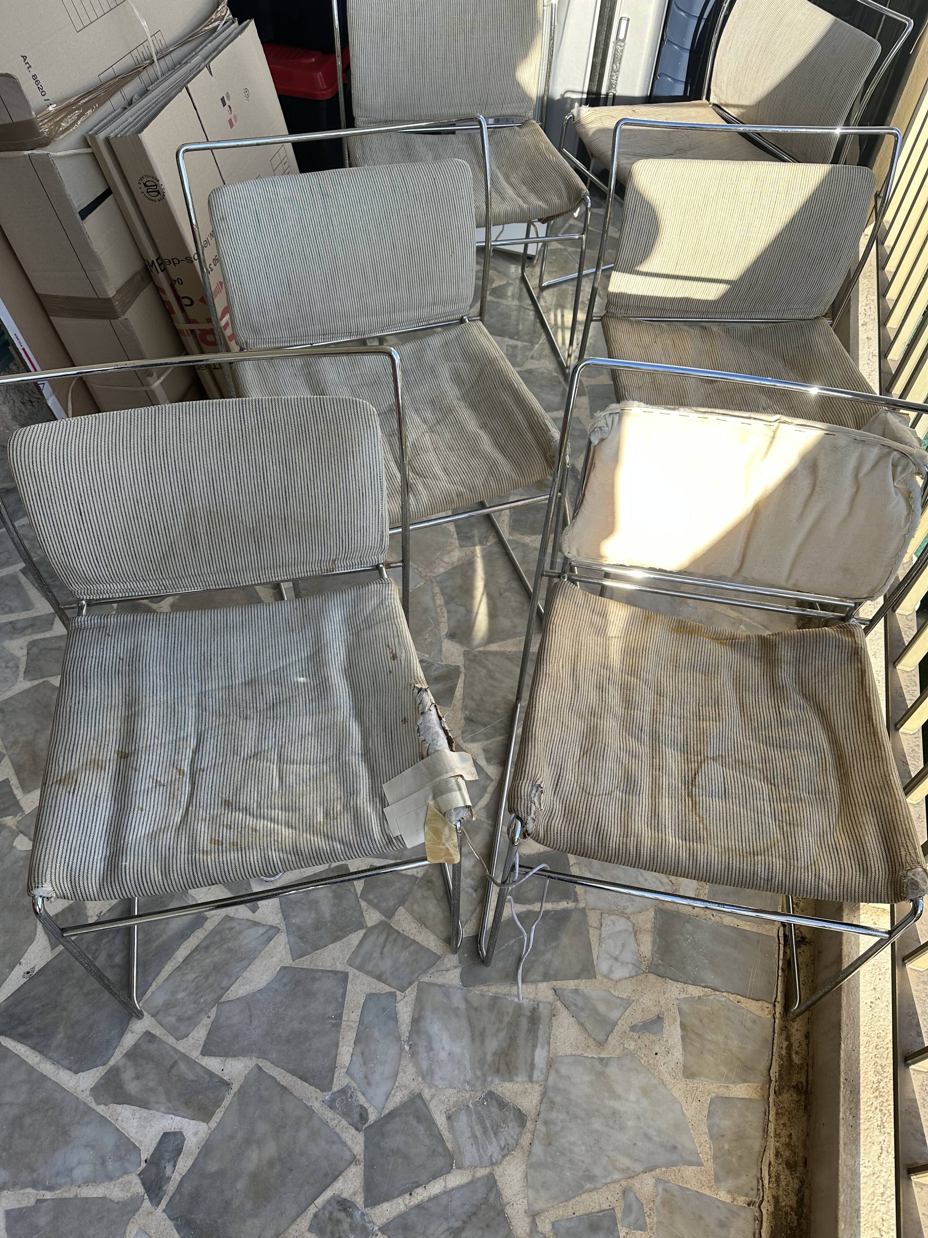 4 Chaise TULU