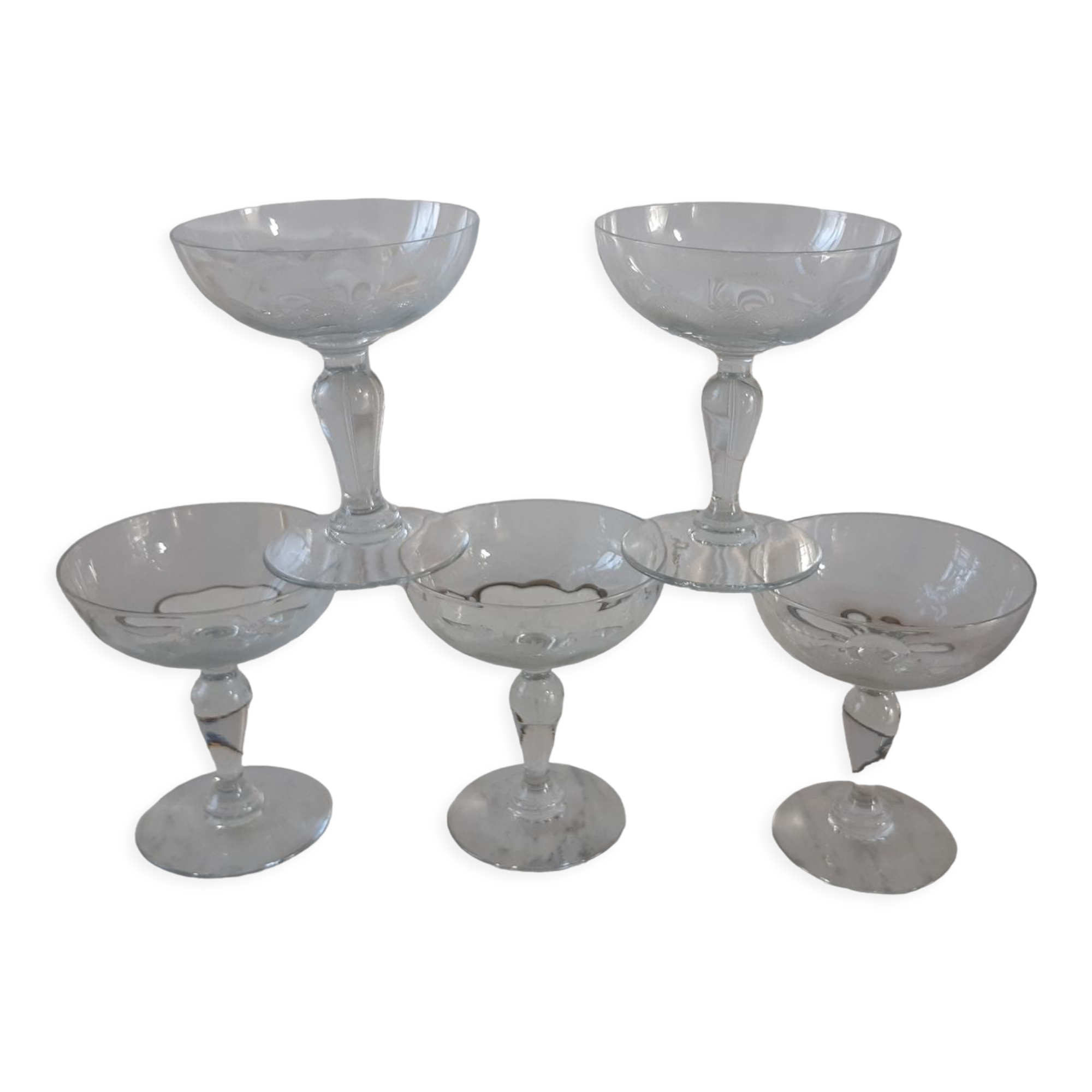 Set of 5 champagne glasses in crystal engraved early twentieth century