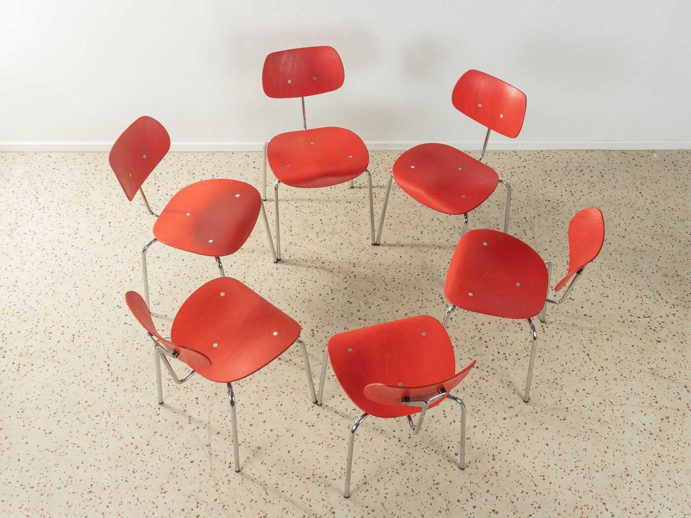 Egon Eiermann, SE 68 chairs