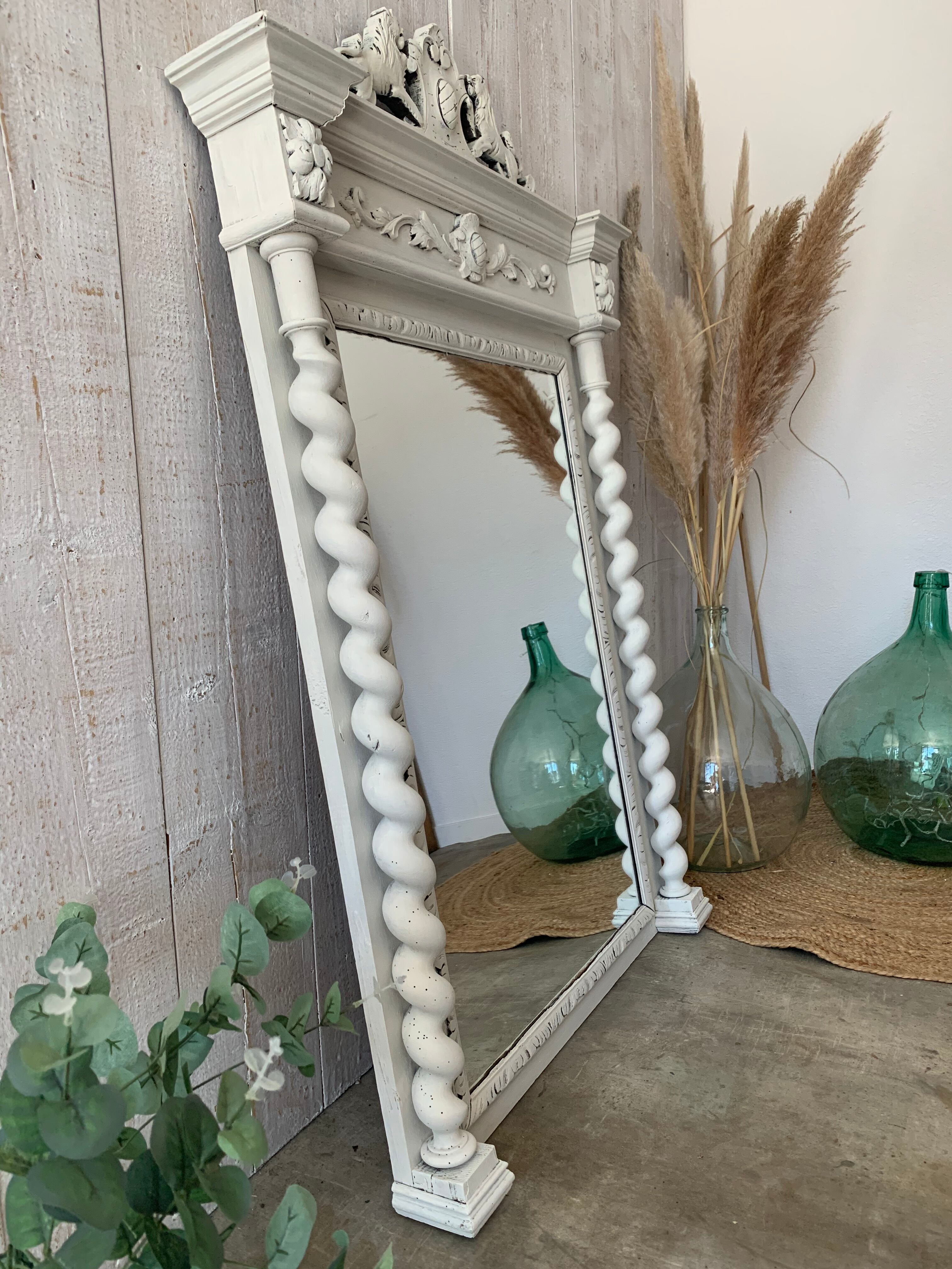 Shabby mirror
