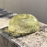 Cendrier en verre moulé