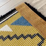 Tapis  vintage en laine jaune ocre Smyrna 97x50cm