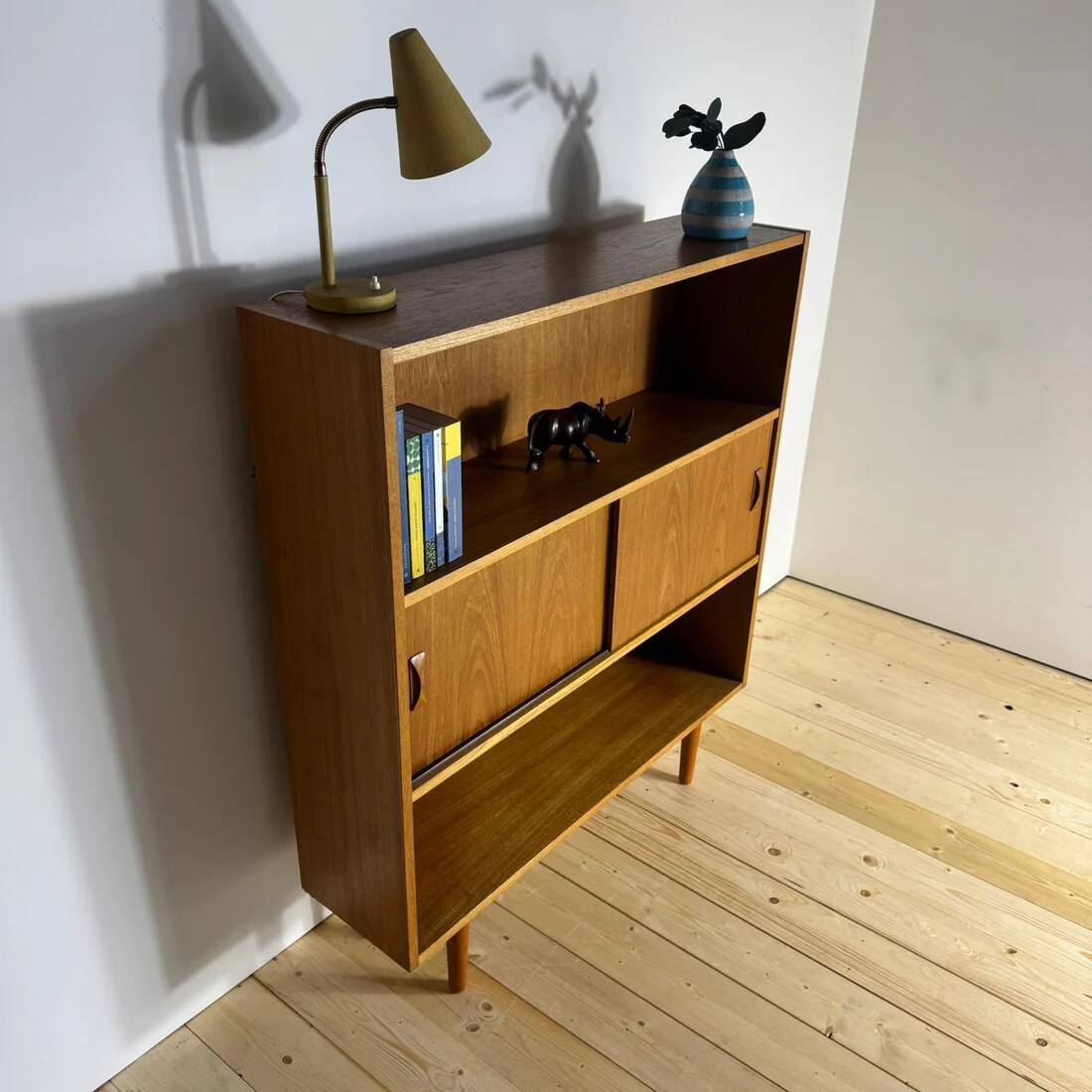 Vintage teak bookcase by Clausen & Son – Danish design from the 1960s
