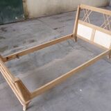 Oak bed from the 70s