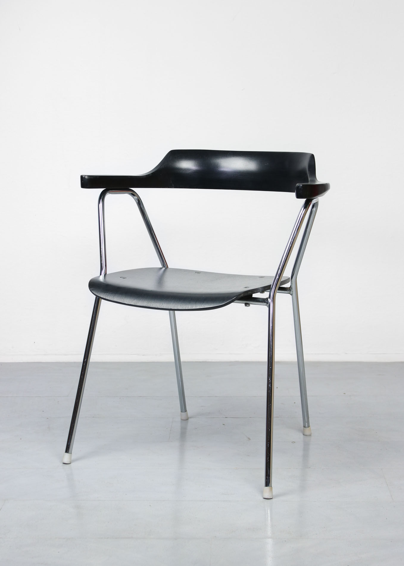 Black model 4455 dining armchairs by Niko Kralj