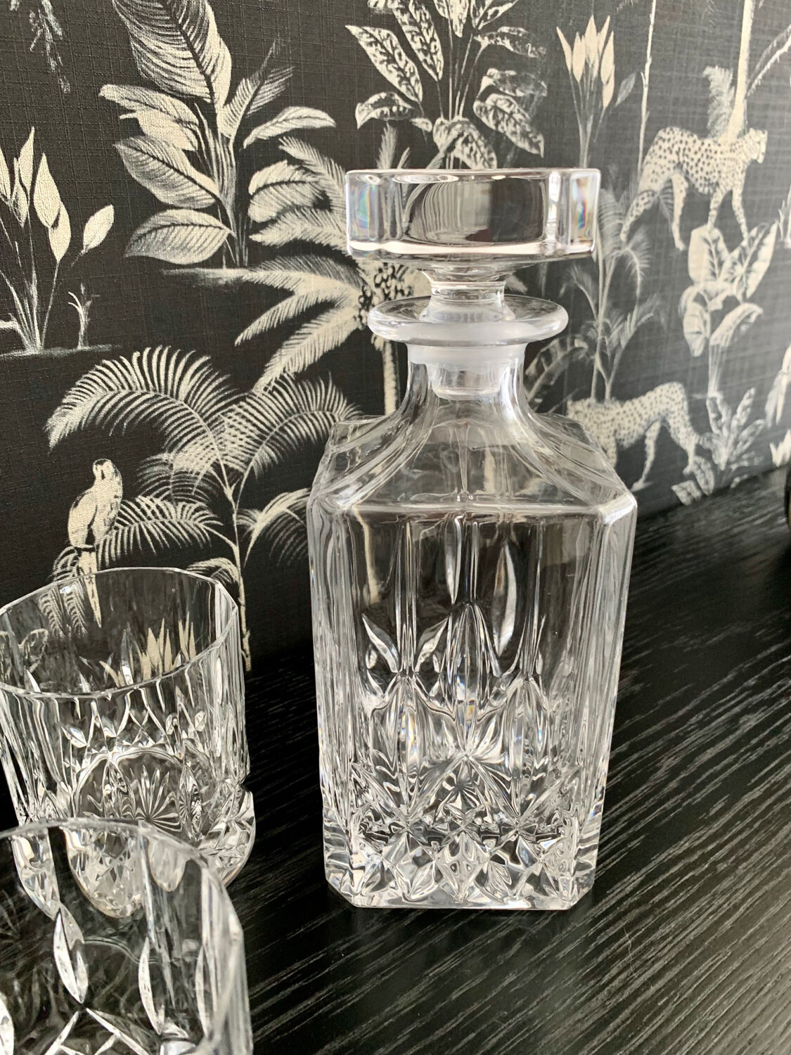 Whiskey decanter and 3 glasses