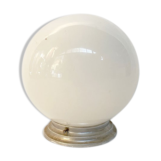 Opaline ceiling