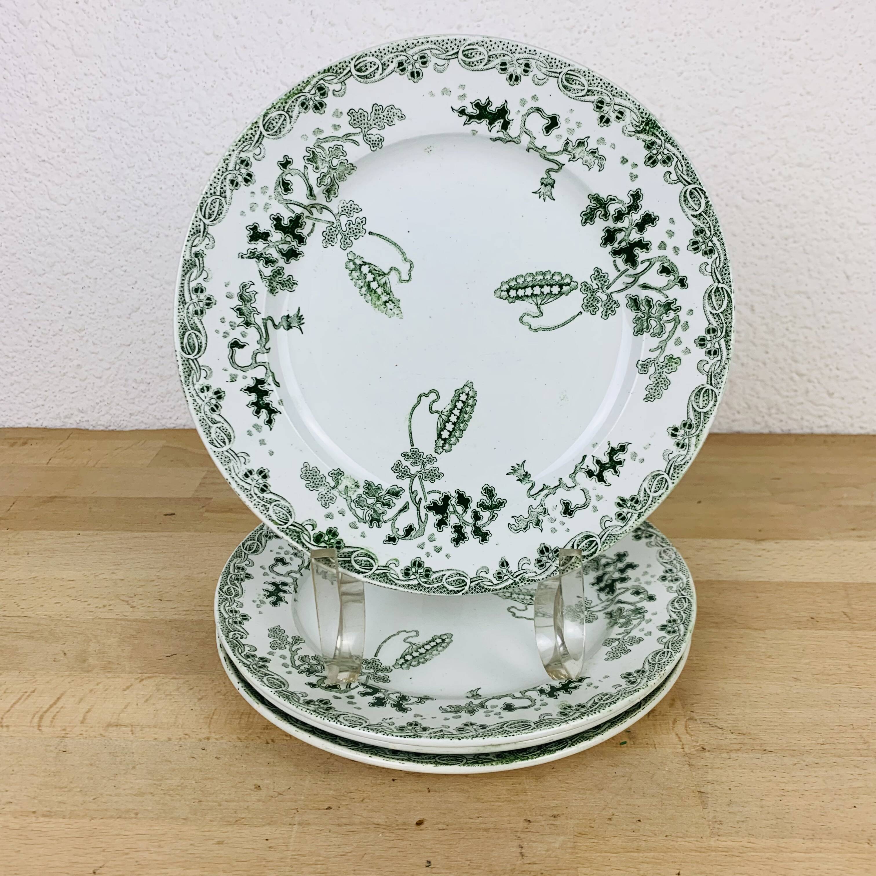 4 dessert plates Modern Style St Amand iron land