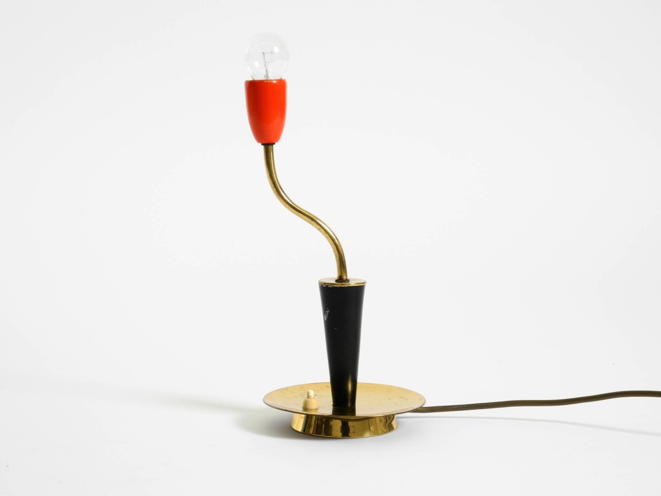 Beautiful original Mid Century Modern brass table lamp