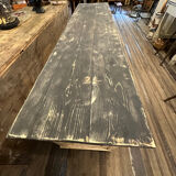 Countertop or loom cabinet with panel drawers