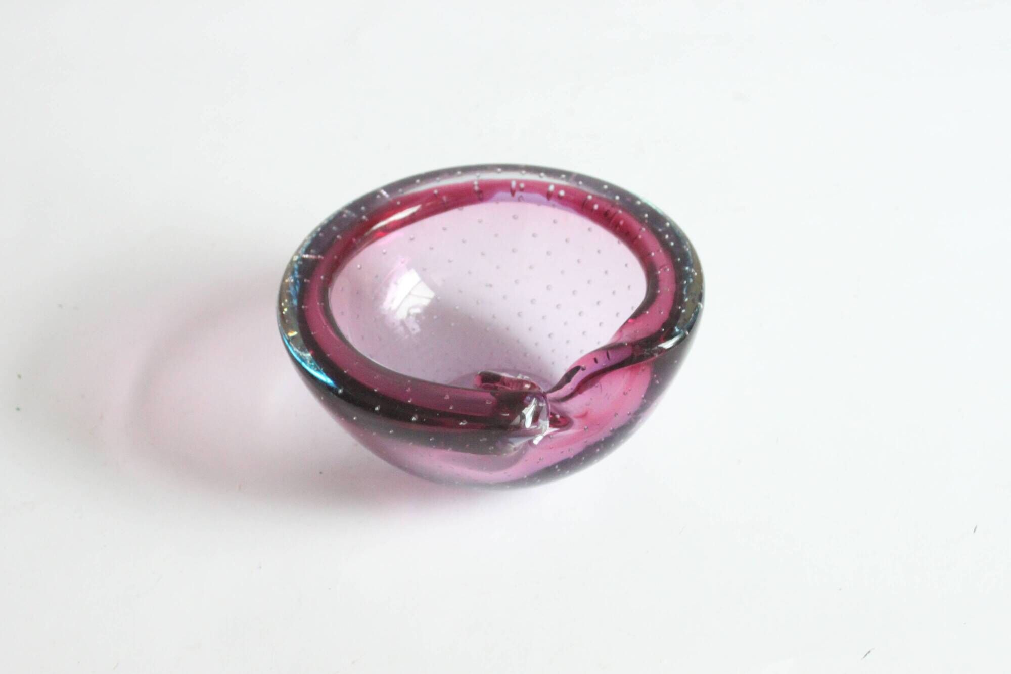 Murano glass purple bullicante trinket bowl, 1960s