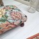 Repose-pieds en tapisserie florale