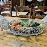 Iron basket with hen