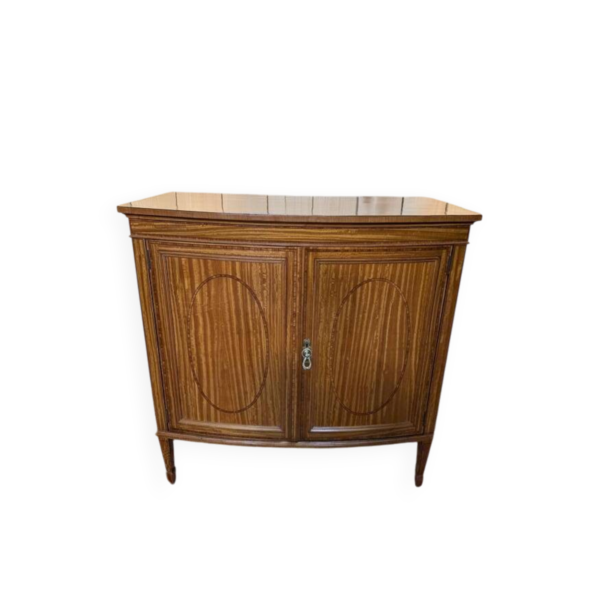 Buffet à hauteur d'appuie de style anglais