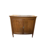 Buffet à hauteur d'appuis de style anglais