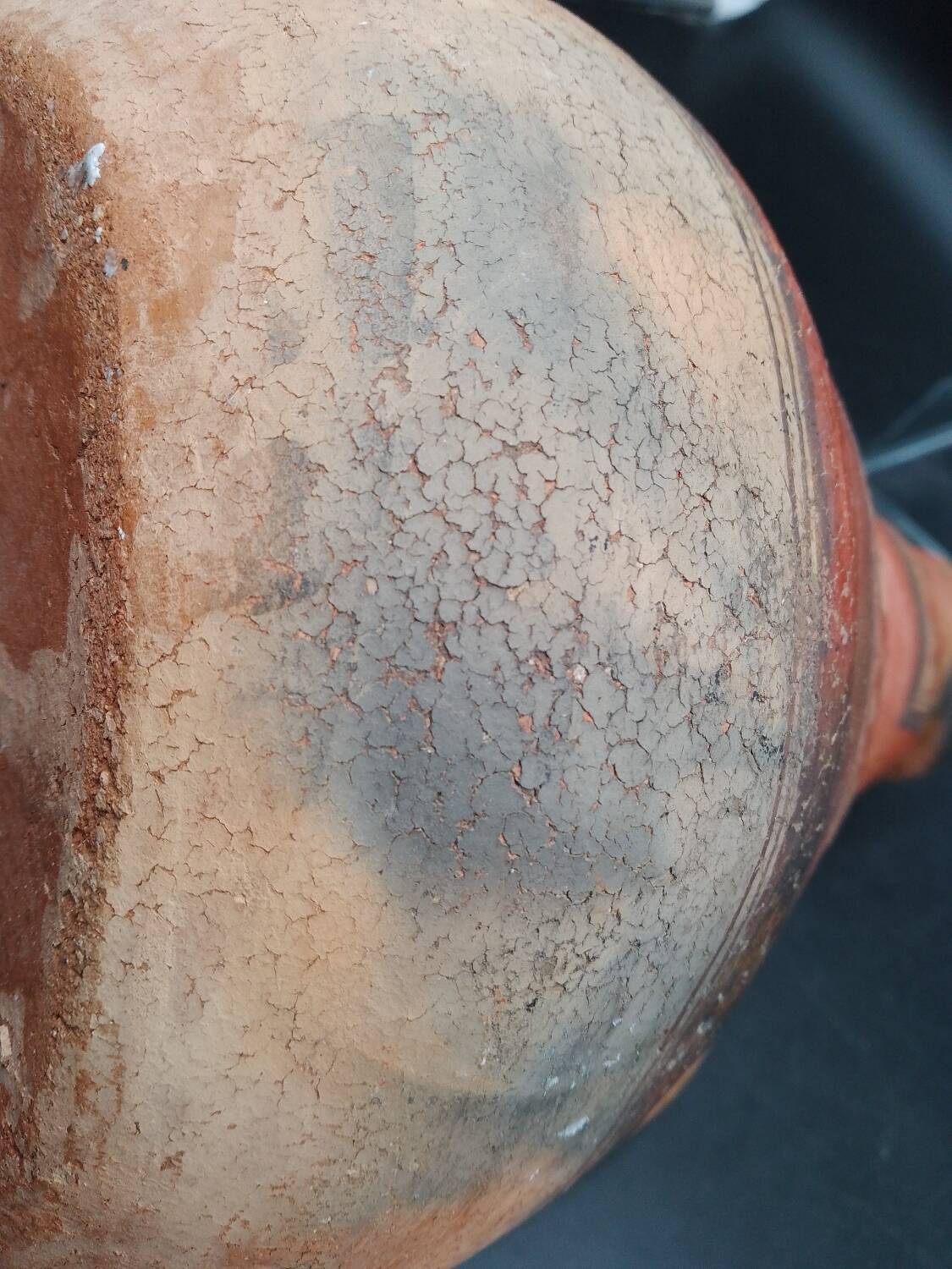 Ait chenacha jug Berber Kabyle Algeriaterracotta pot takduht early 20th century