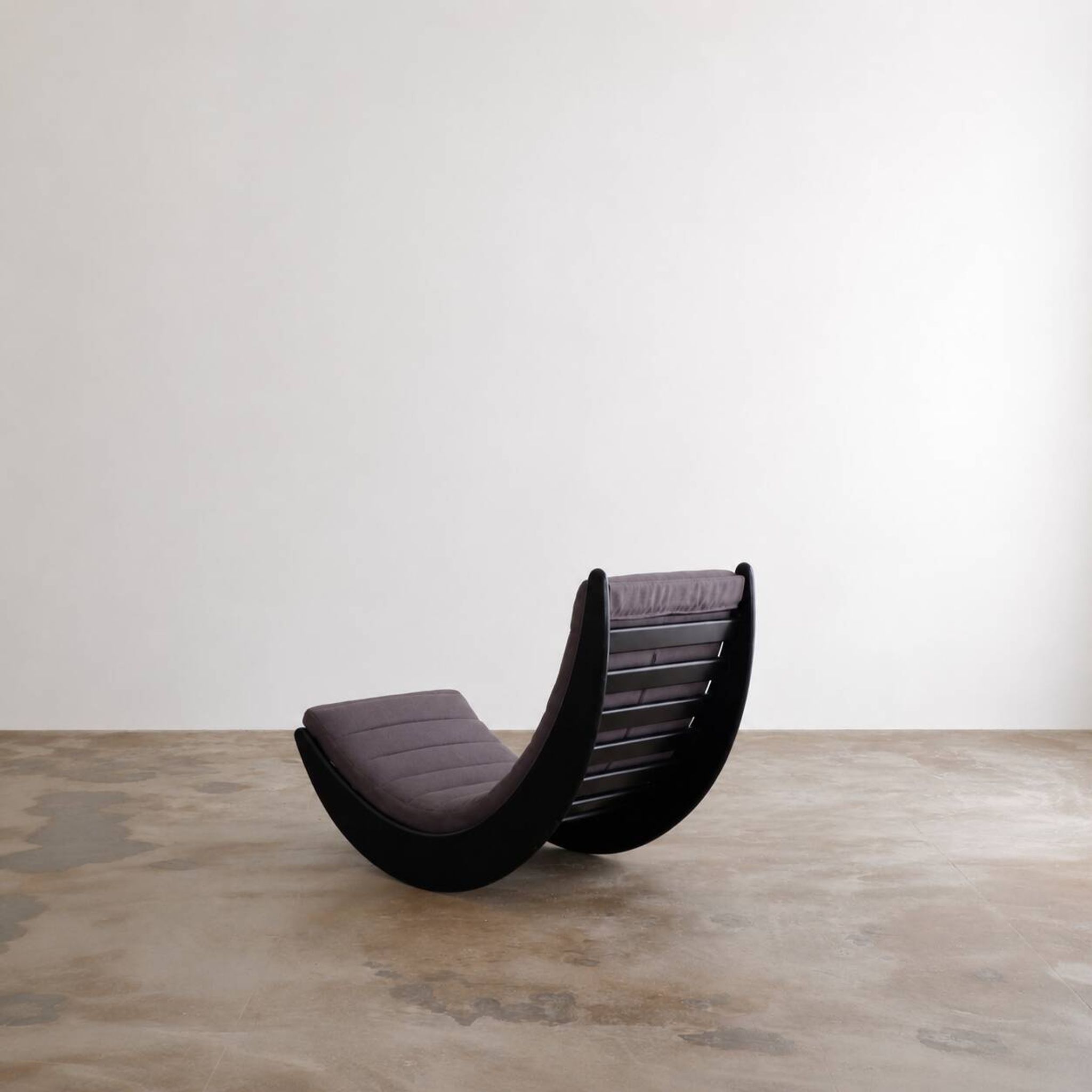Fauteuil à bascule "Relaxer 2" de Verner Panton par Rosenthal réupholsté