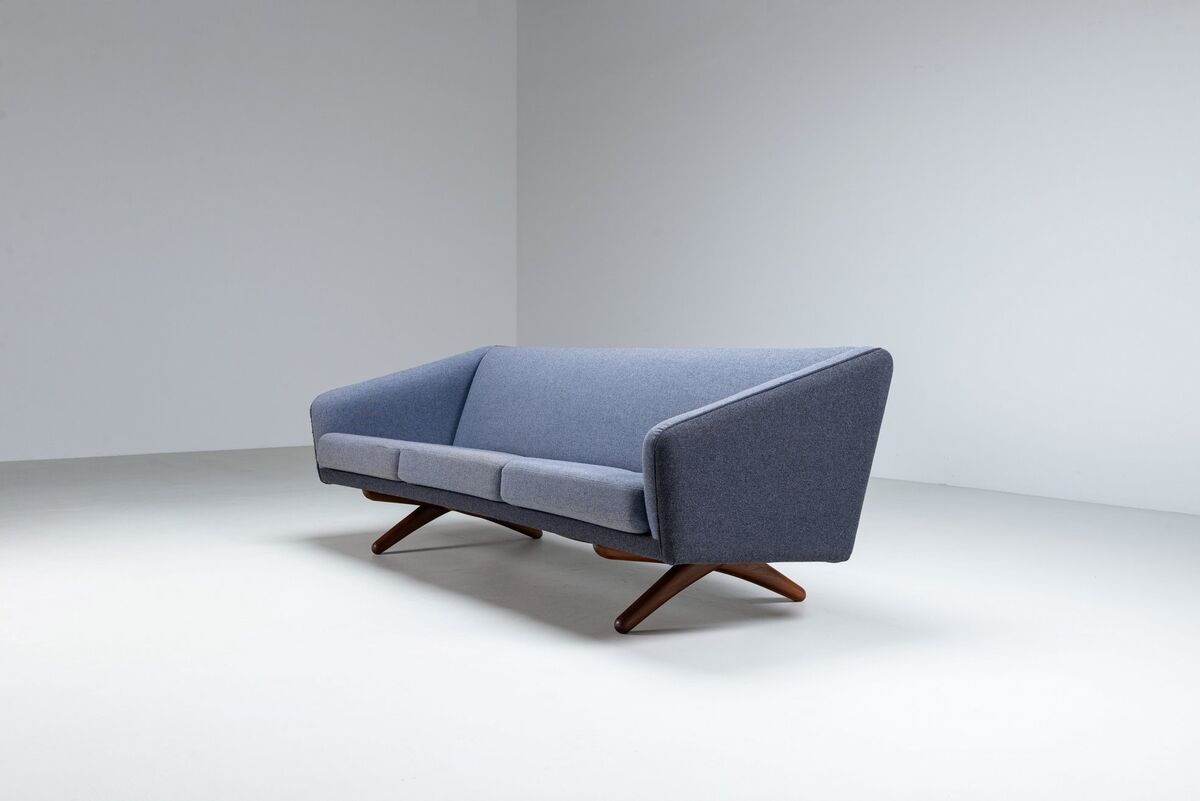 Illum Wikkelso ML-90 three-seater sofa Laursen Denmark 1960