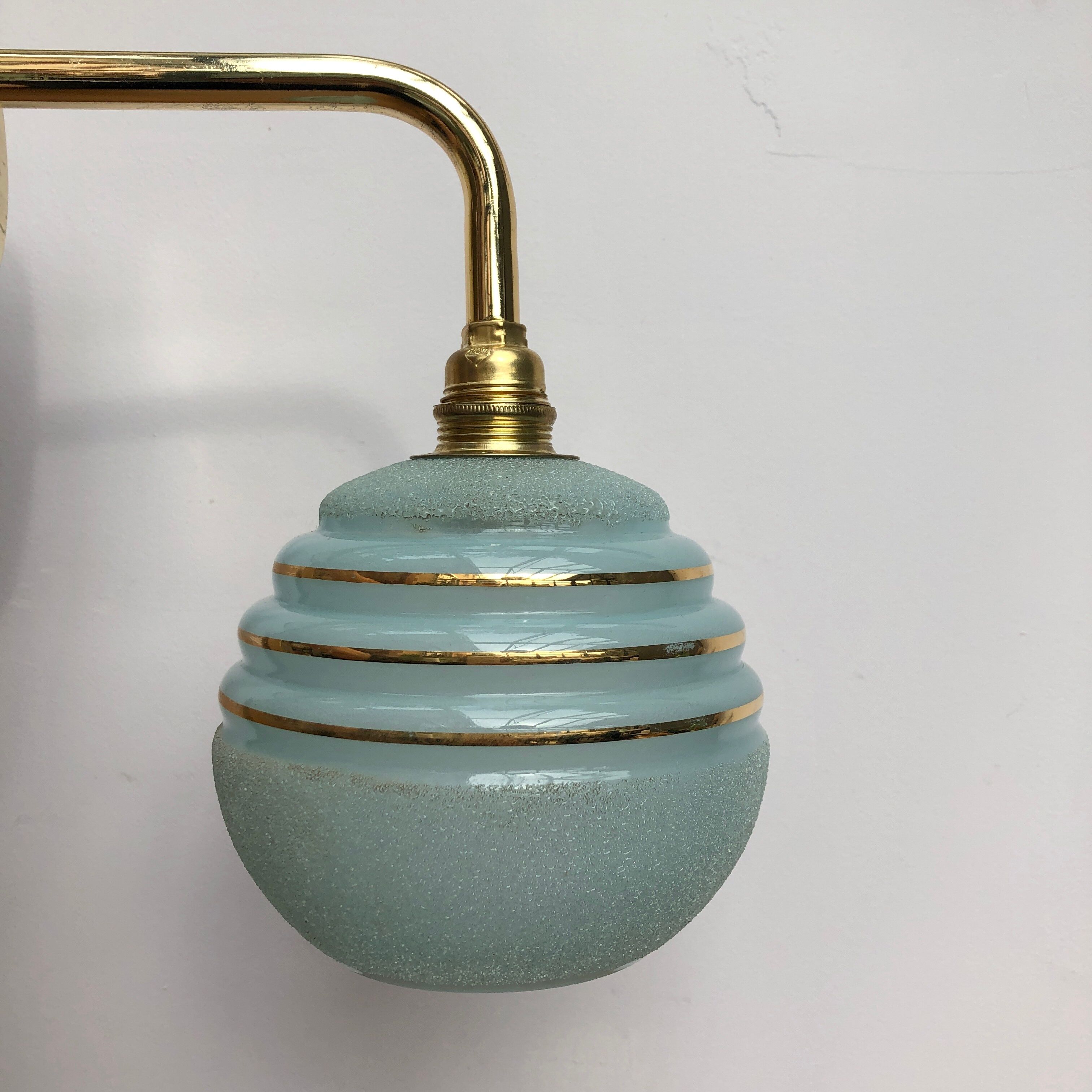 Tulip in blue shortbread glass sconce