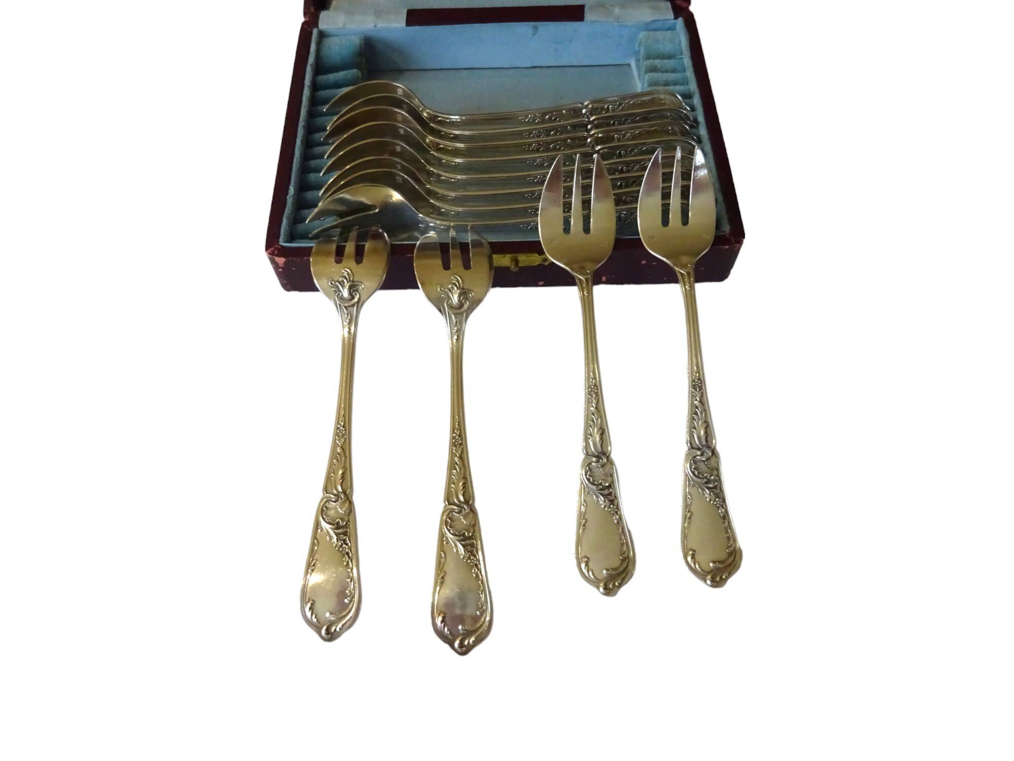 12 silver-plated oyster forks