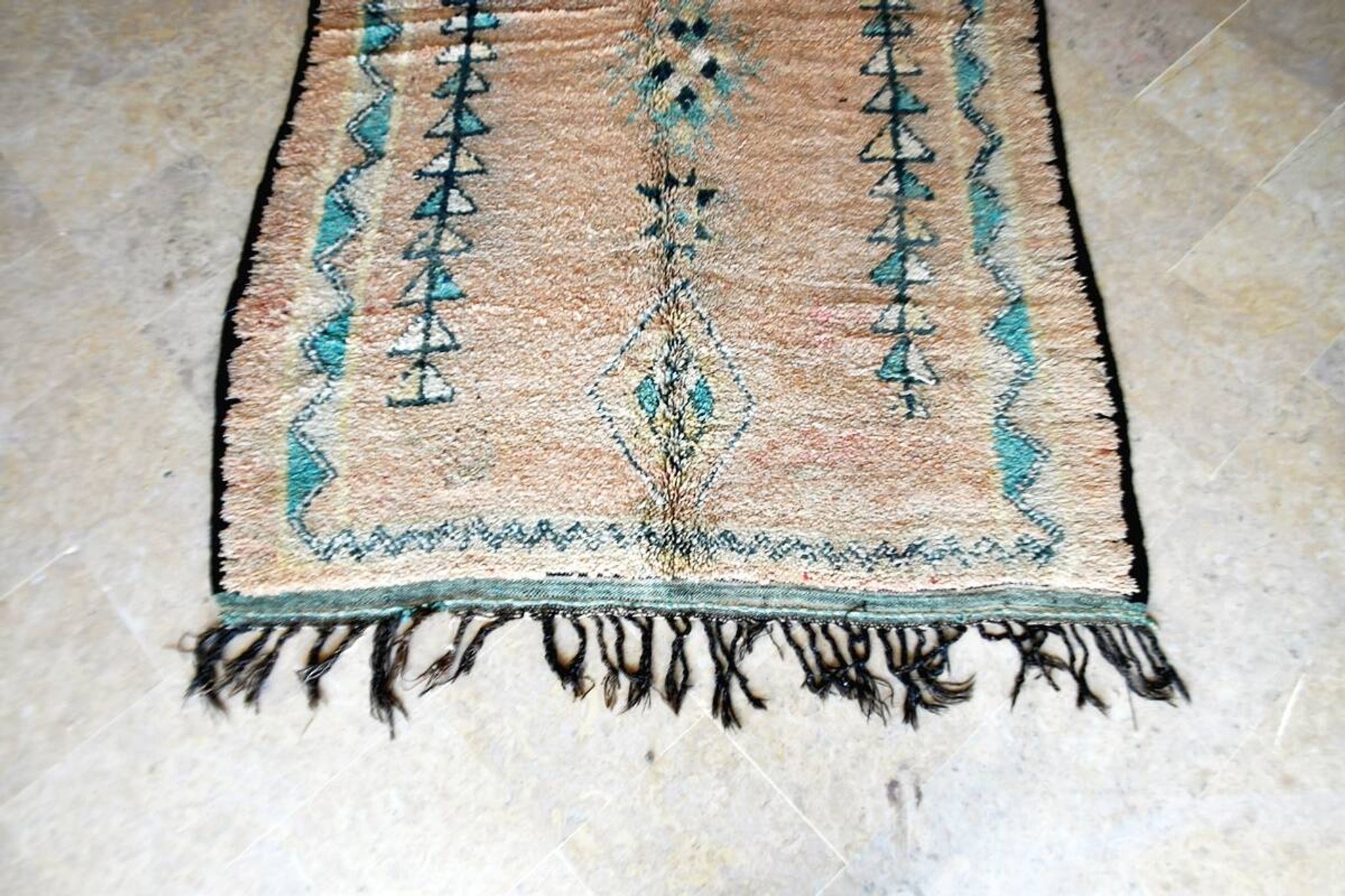Vintage Boujaad rug 385 x 165 cm