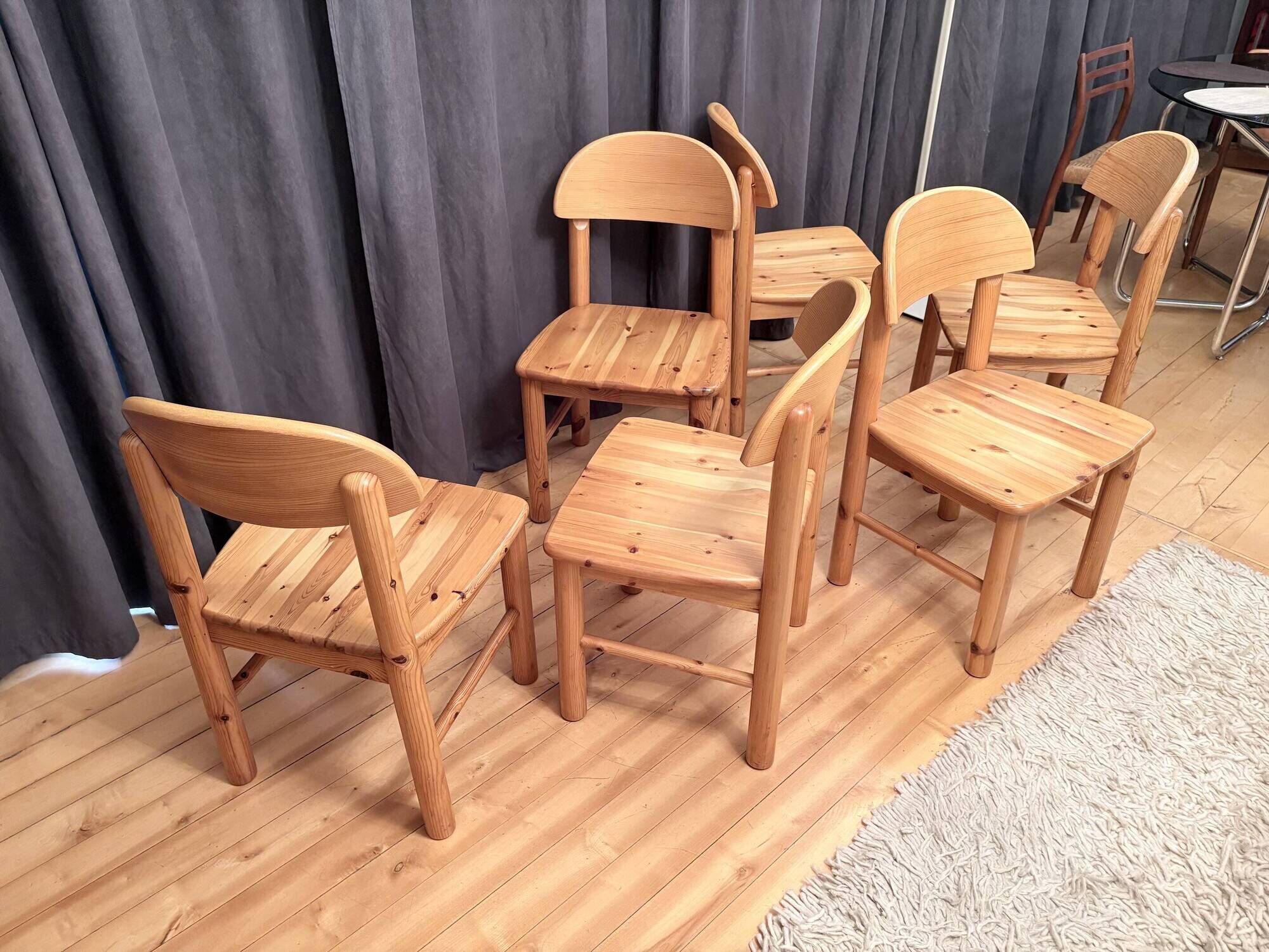 Ensemble de six chaises conçues par Rainer Daumiller, Hirtshals Savvaerk, Danemark.