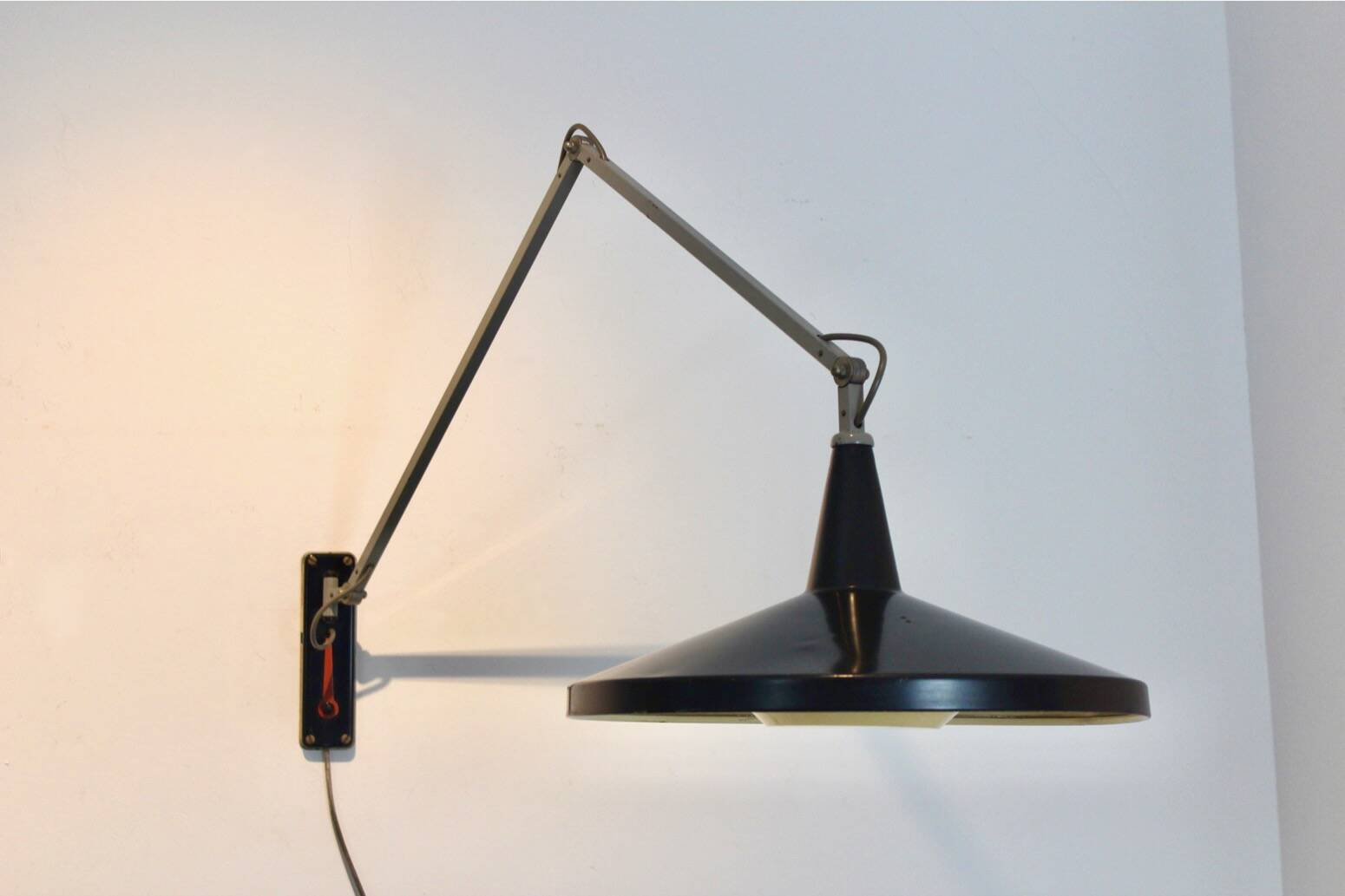 Gispen Panama Wall Lamp No. 4050 by Wim Rietveld & André Cordemeyer – Black