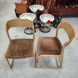 Pair of "Sled" chairs by Baumann in bent beech - Design 1960