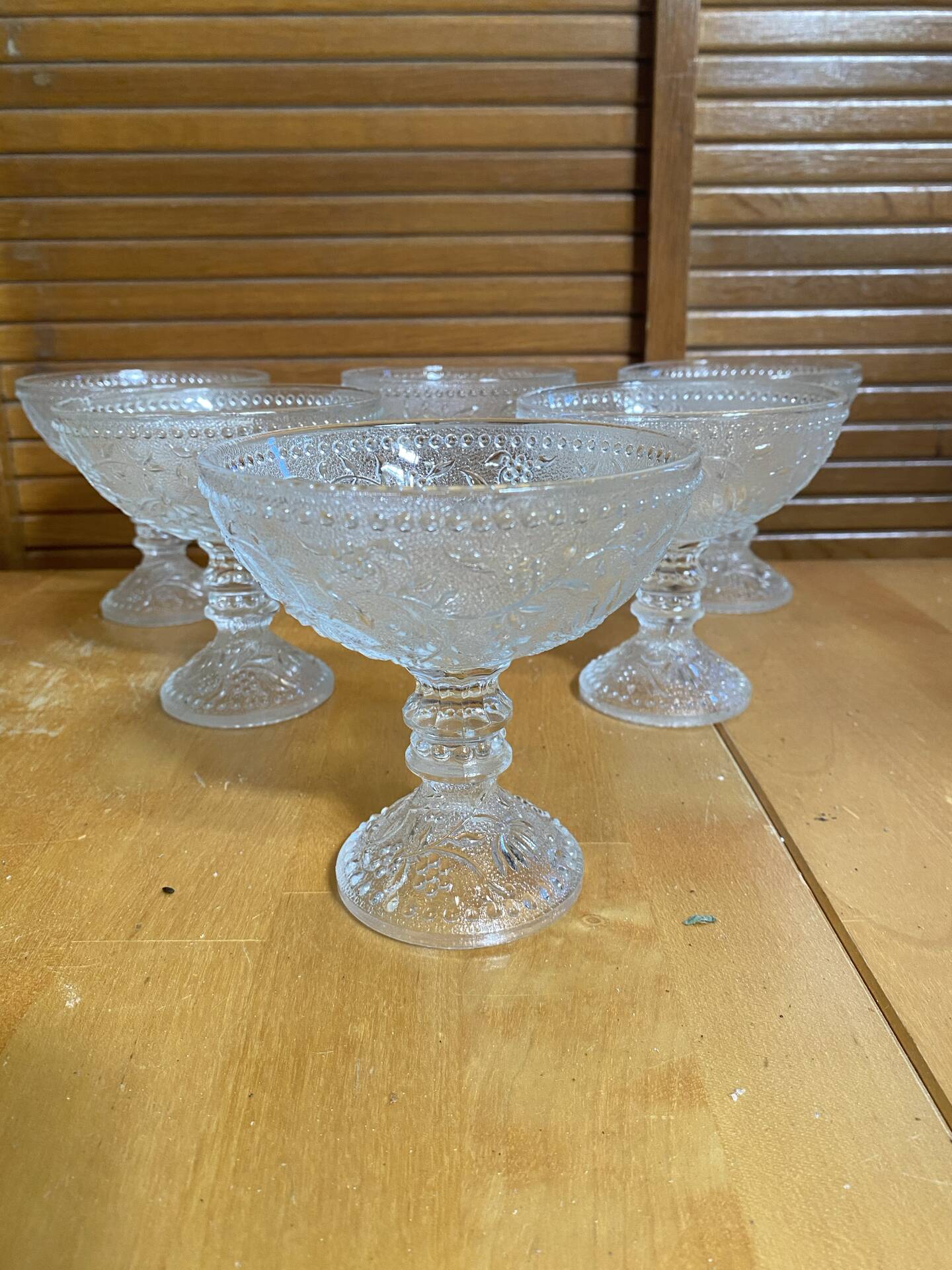 Salad bowl + 6 Ice Fruit Cups Mousse PAVEL PANEK Moulded Glass Vintage