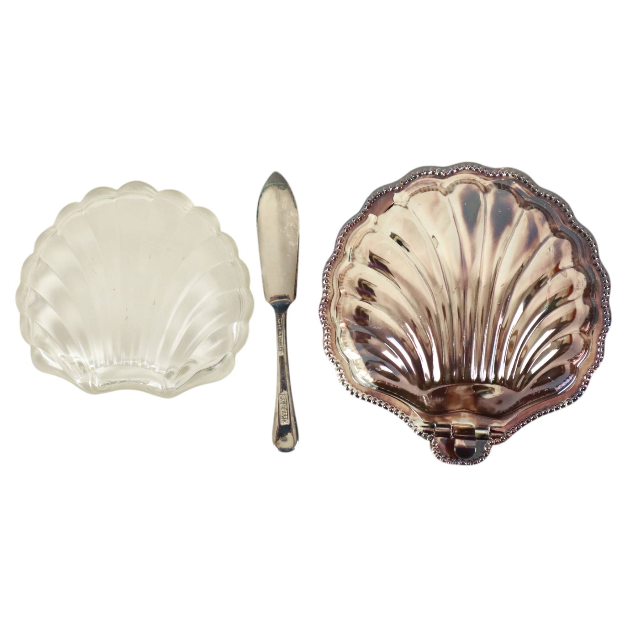 Vintage Scallop Shell Butter Dish Knife Silver Plated Metal Queen Anne